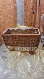 Culla in vimini vintage