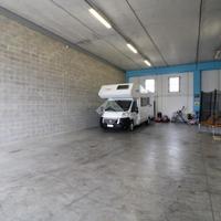 CAPANNONE A POMPIANO