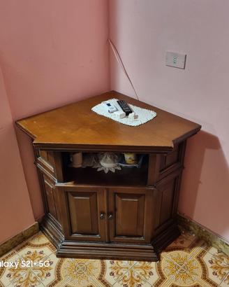 mobile ad angolo salvaspazio