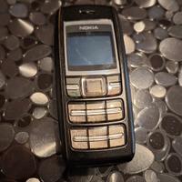 telefono con tasti Nokia