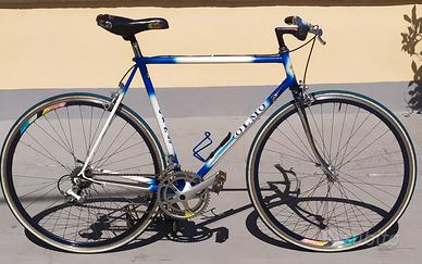 bicicletta sportiva 