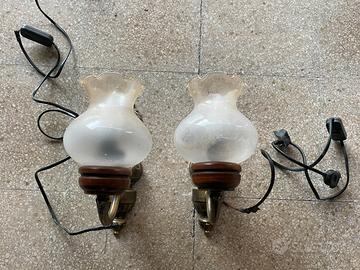 Coppia di lampade antiche