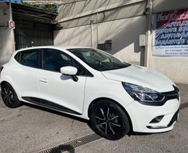 RENAULT CLIO BENZINA FULL OPTIONAL FINE 2018