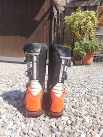 stivali da motocross