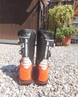 stivali da motocross