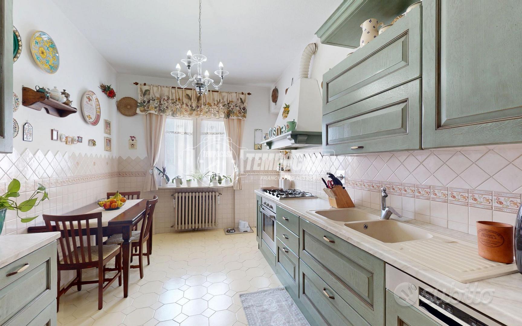 Appartamento a Torino Via Luigi Capuana 5 locali - Vista 4