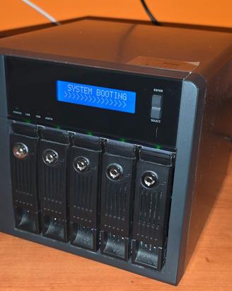 NAS QNAP TS-559 Pro+