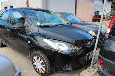 MAZDA 2 -1.9- GASOLIO - 2008