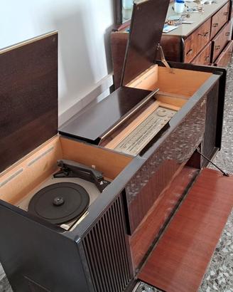 stereo vintage con giradischi Grundig  anni 60