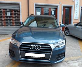 Audi Q3 2.0 TDI 120 CV Business