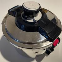 Pentola a pressione TEFAL