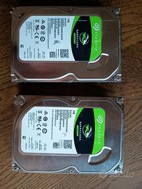 2 x Seagate barracuda 1TB SATA HD