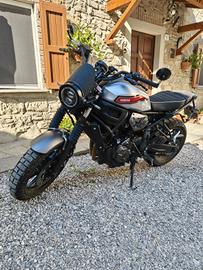 Yamaha XSR 700
