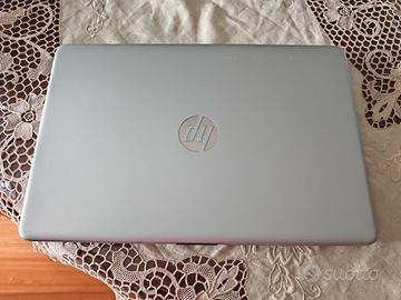 Laptop HP 15 dw0033nl