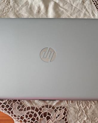 Laptop HP 15 dw0033nl