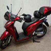 scoter honda sh 125 abs