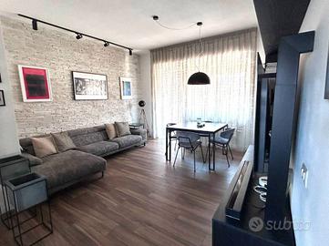 Appartamento di 107 m² con 4 locali e box auto a M
