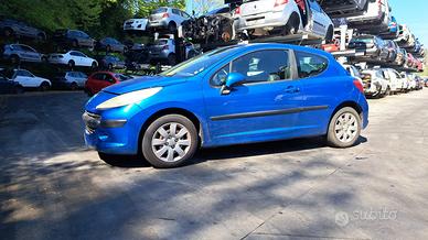 PEUGEOT 207 2006 SOLO PER RICAMBI