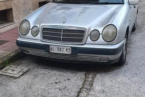 mercedes 200 E