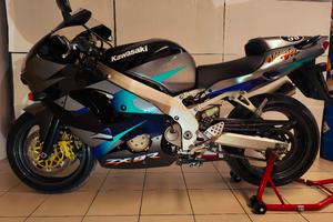 KAWASAKI NINJA ZX-9R