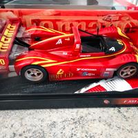 FERRARI F 333 SP 29750 serie MOMO Hot Wheels 1:18