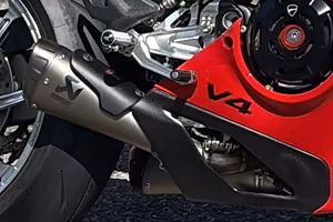 Akrapovic Ducati Panigale V4