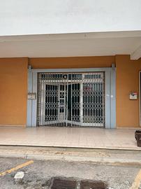 Rif. 25L - locale/ufficio via cicerone