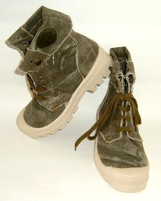 Scarpe verdi in tela taglia 36 in stile Palladium