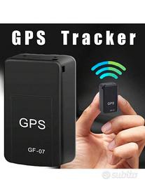 Gps tracker per auto con tracciamento in real time