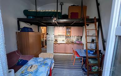 MONOLOCALE CON SOPPALCO