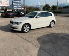 BMW serie 1 116d 2009