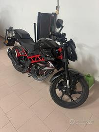Benelli bn125 - immatricolata 04/2026 - 1800km