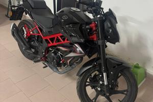Benelli bn125 - immatricolata 04/2026 - 1800km