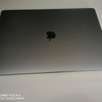 macbook pro 16"  i7 con touch bar