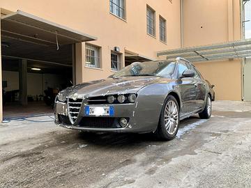 Alfa Romeo 159 SW 2.0 jtdm euro 5