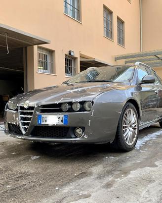 Alfa Romeo 159 SW 2.0 jtdm euro 5