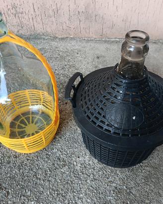 damigiana e bottiglione 
