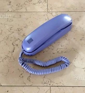 Telefono fisso vintage lilla