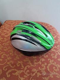 casco per bicicletta 