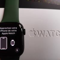 Apple Watch Series 7 41mm GPS + cinturino extra –