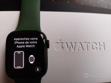 Apple Watch Series 7 41mm GPS + cinturino extra –