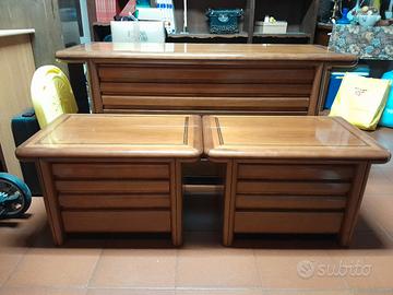 Comò e  comodini arte povera 