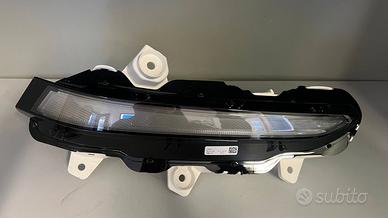 Fanalino luce diurna destro Peugeot 208/2008 2019-