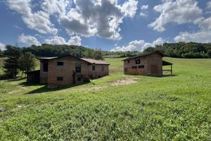 Rustico / Casale di 602 m² con 5 locali a Sasso Ma