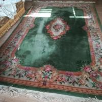 Tappeto verde in stile Aubusson