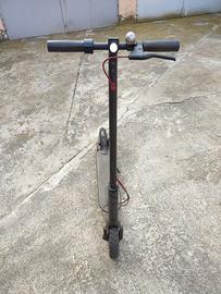 Monopattino Xiaomi m365