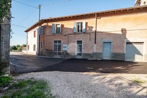 CASA SEMINDIPENDENTE A BOTTICINO