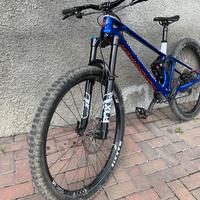 Mondraker foxy r carbon 2021 tg M