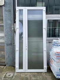 Portoncino in pvc bianco con vetro satin (cod S72)