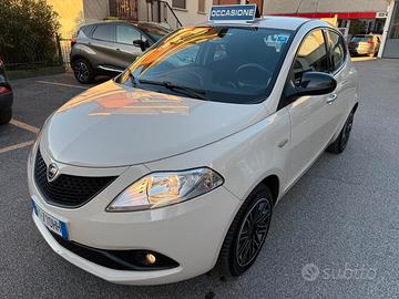 Lancia Ypsilon 1.2 69 CV 5 porte S&S Gold ***KM 56
